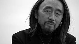 Pitti Immagine Discovery e la mostra Correspondences dedicata a Yohji Yamamoto. Un esempio di analisi testuale